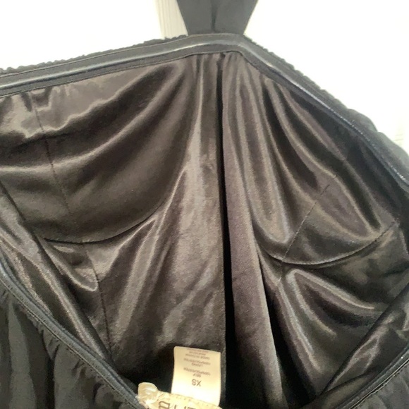 Top - Picture 6 of 6